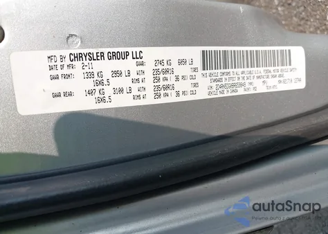 2011 Dodge Grand Caravan Crew z USA, uszkodzony, nr VIN 2D4RN5DG0BR659849